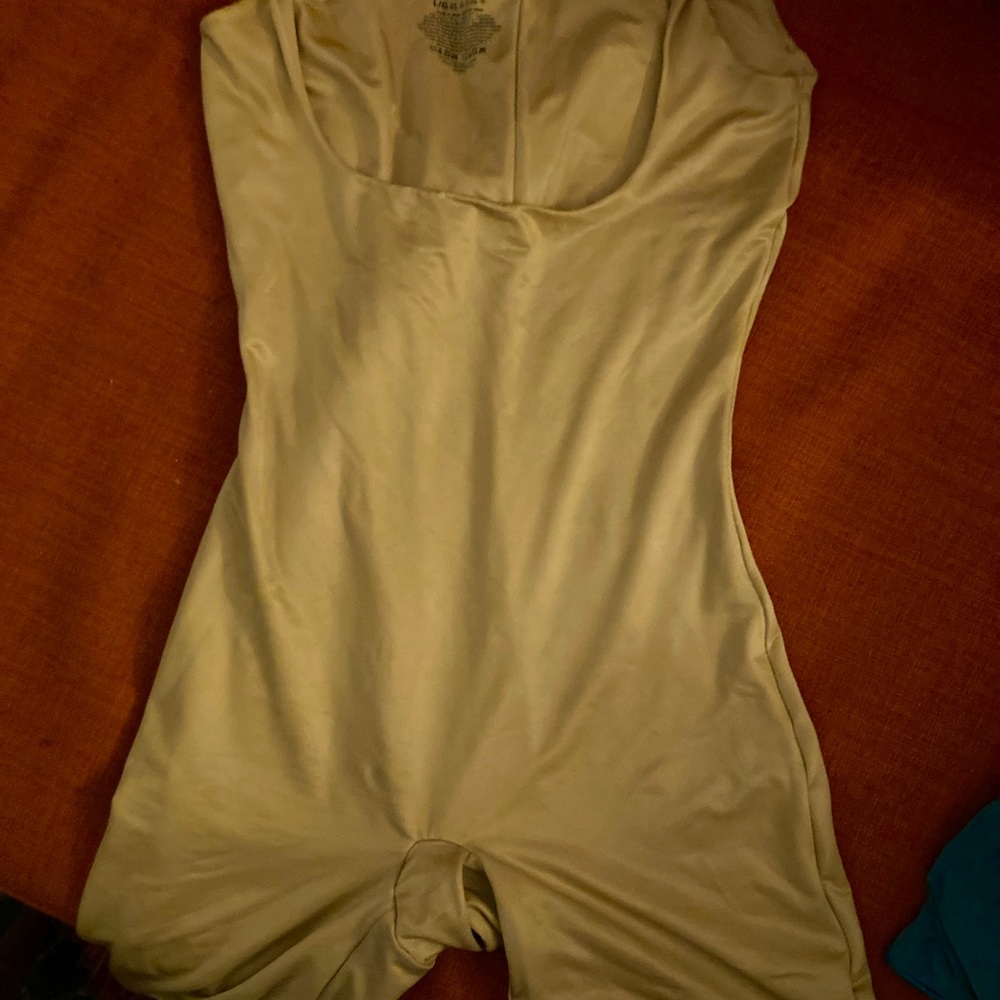 Spank shapewear bodysuit size L. Worn once